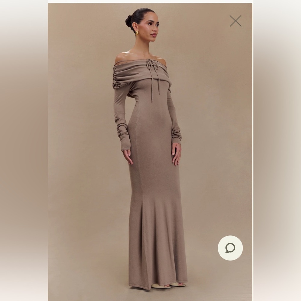 MESHKI 	Georgiana Off Shoulder Knit Midi